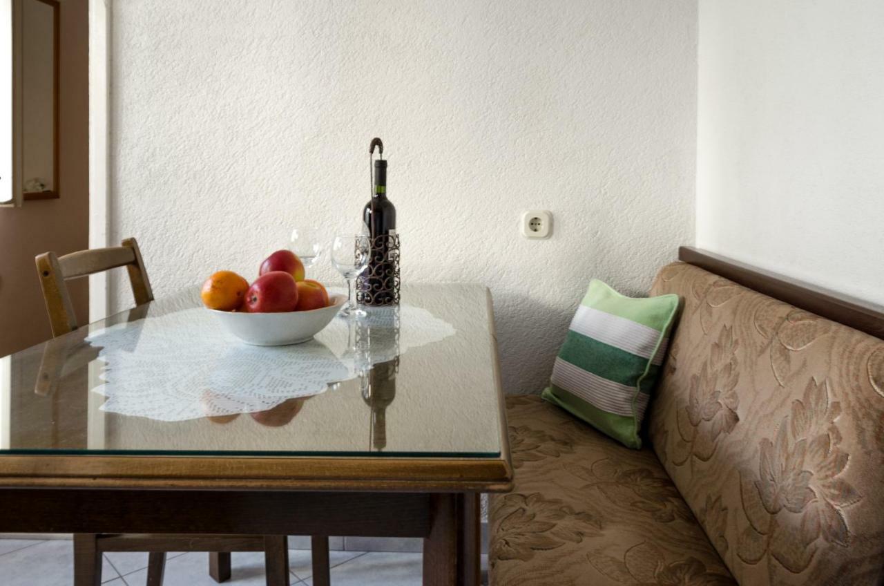 Apartmani Marko Makarska Esterno foto