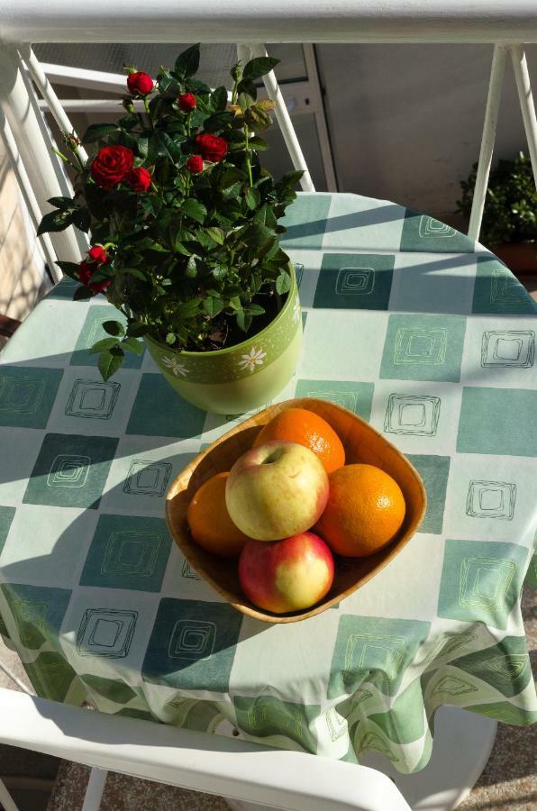 Apartmani Marko Makarska Esterno foto
